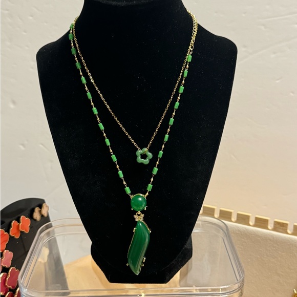 - ANJALAI NECKLACE - Picture 5 of 7